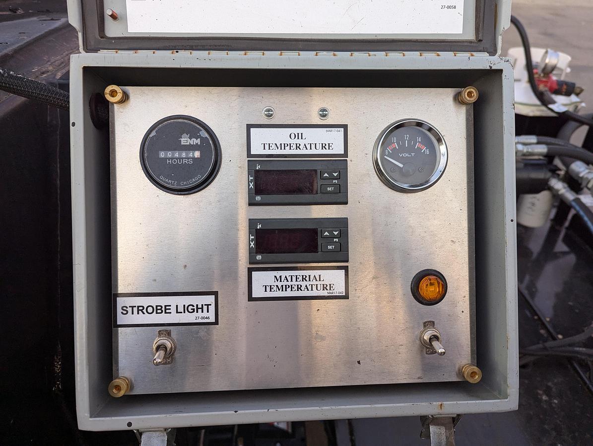 Used 2023 Marathon 250 Gallon Mastic Mixing Trailer (used)