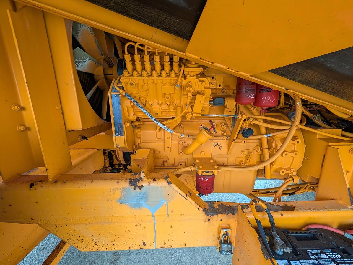 Used 2004 Rosco SPR-HH Chip Spreader