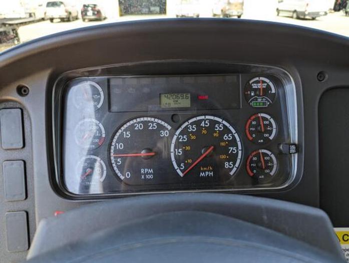 Used 2013 Elgin Eagle Sweeper on Freightliner Chassis