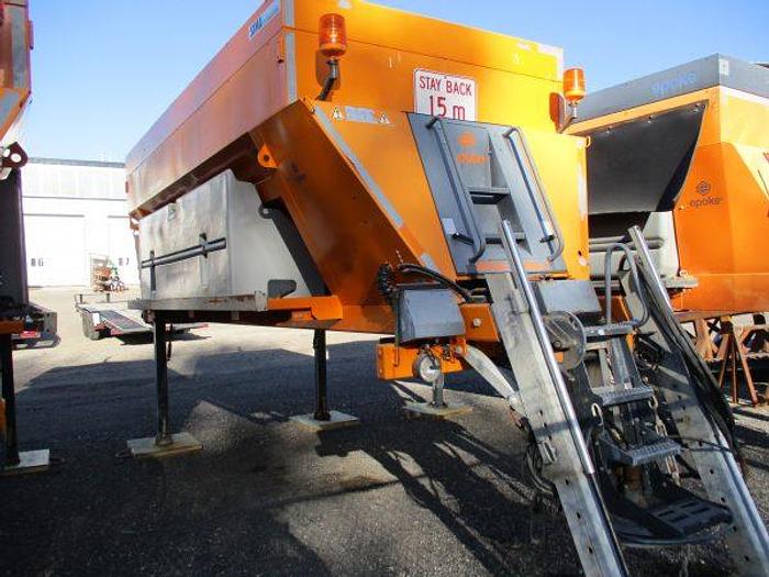 Used 2010 Epoke SH4400 Spreader