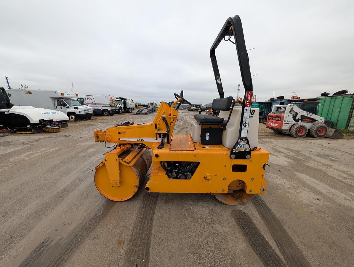 Used 2014 Leeboy 400T (4-Ton) Double Steel Roller