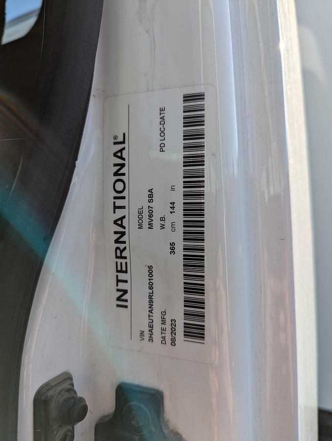 Used Demo / Used - 2024 Schwarze M6 Avalanche Mechanical Broom Sweeper (single engine)