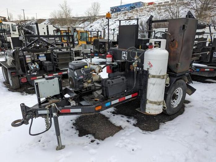 Used 2022 Marathon – 100 Gallon Capacity Mastic Trailer