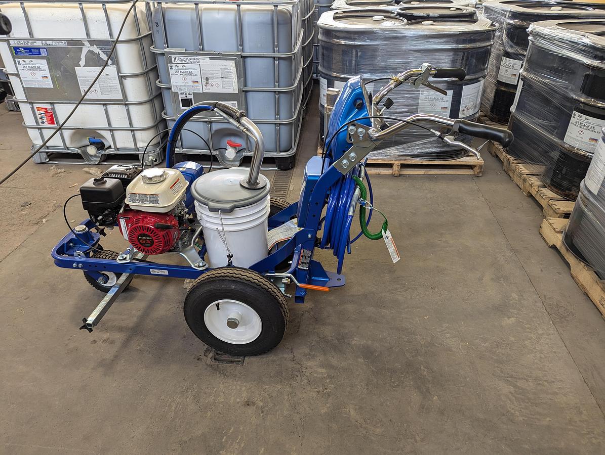 Used Graco Line Lazer 3400 Single Gun