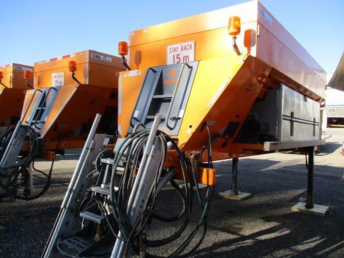 Used 2010 Epoke SH4400 Spreader