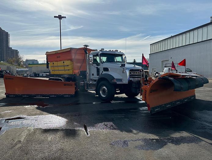 Precision Casting Spreaders