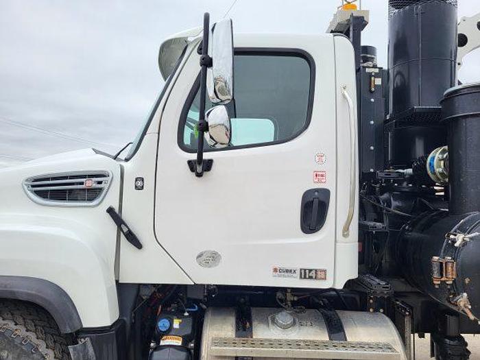 Used 2015 Vacall AE1213 Hydro Excavator