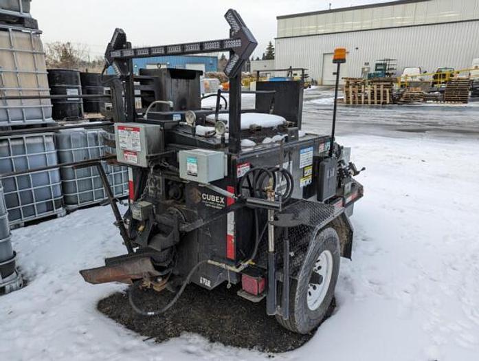 Used 2022 Marathon – 100 Gallon Capacity Mastic Trailer