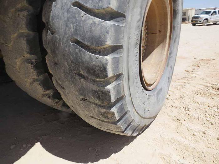 Used 2005 CATERPILLAR 775E
