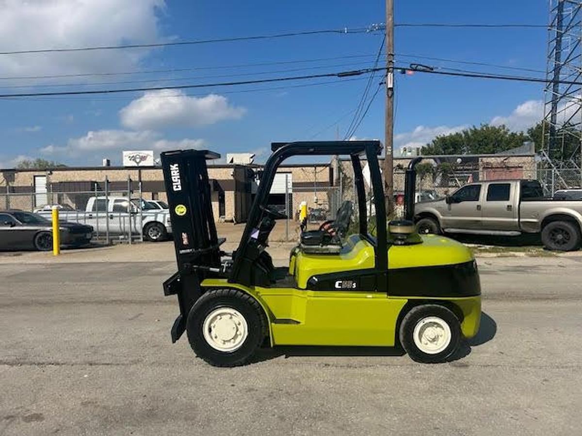 Used 2019 CLARK C55SD