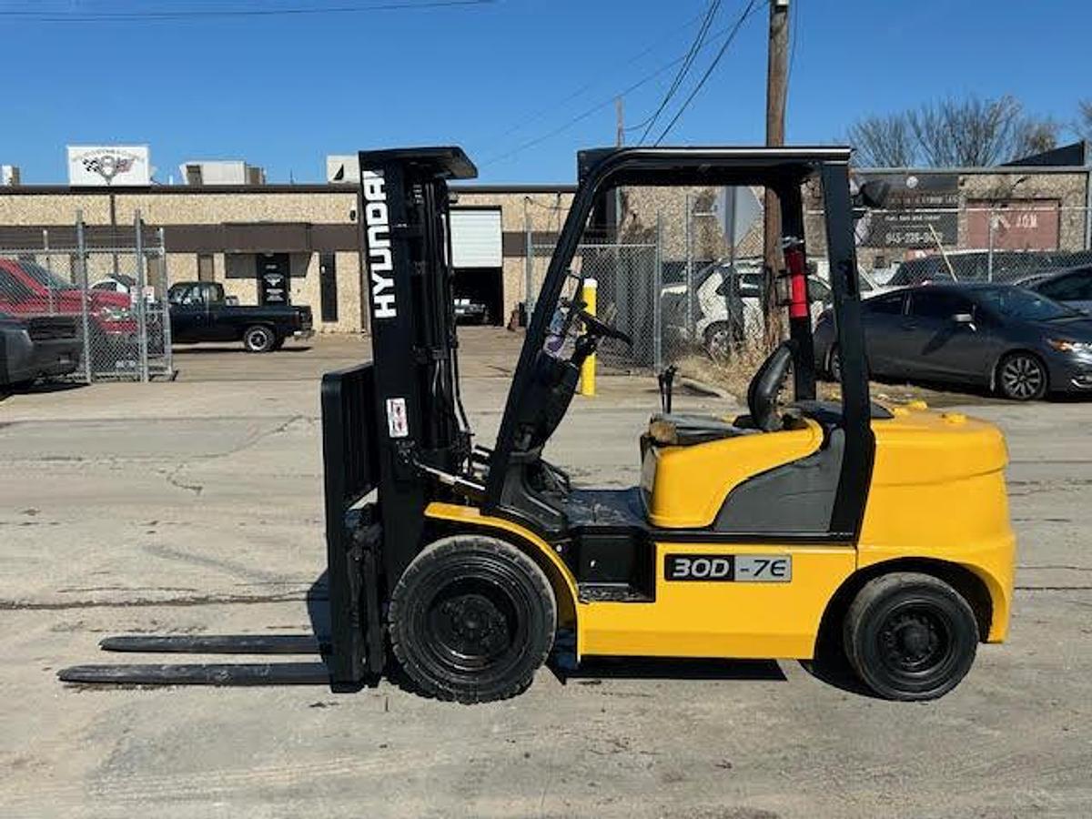 Used 2012 Hyundai 30D-7E