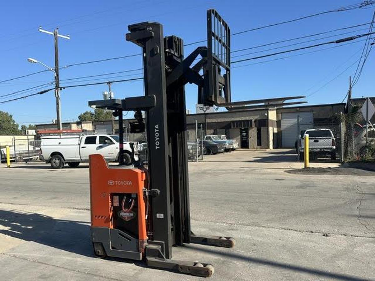 Used 2020 Toyota 9BRU23