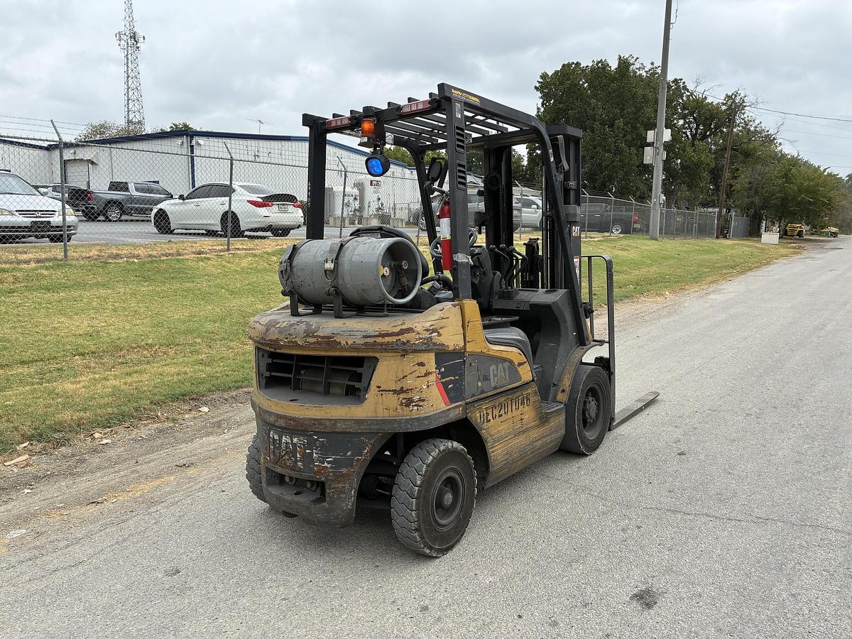 Used 2019 CAT GP25N