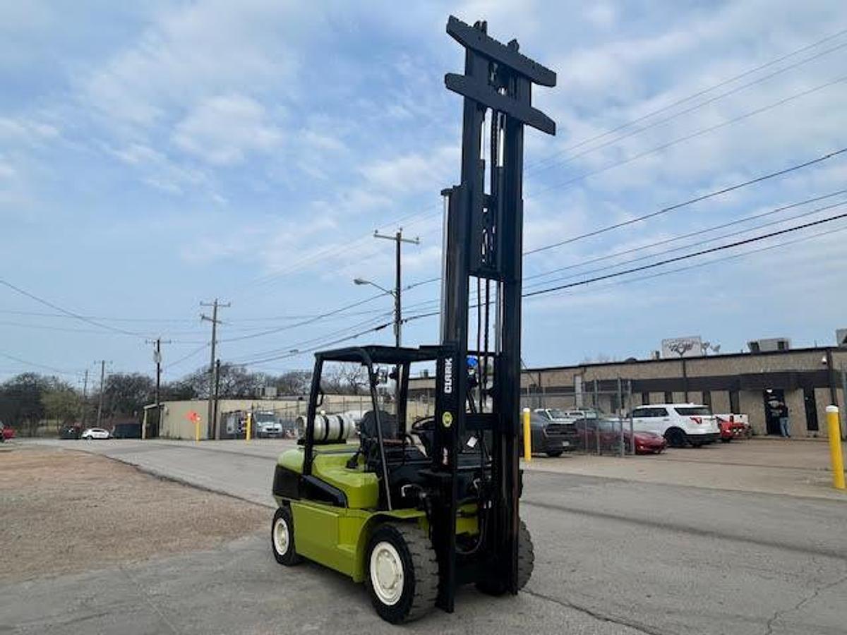 Used 2019 CLARK C55SL