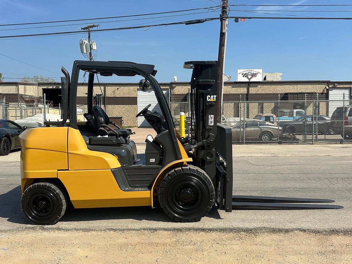Used 2018 CAT DP45N1