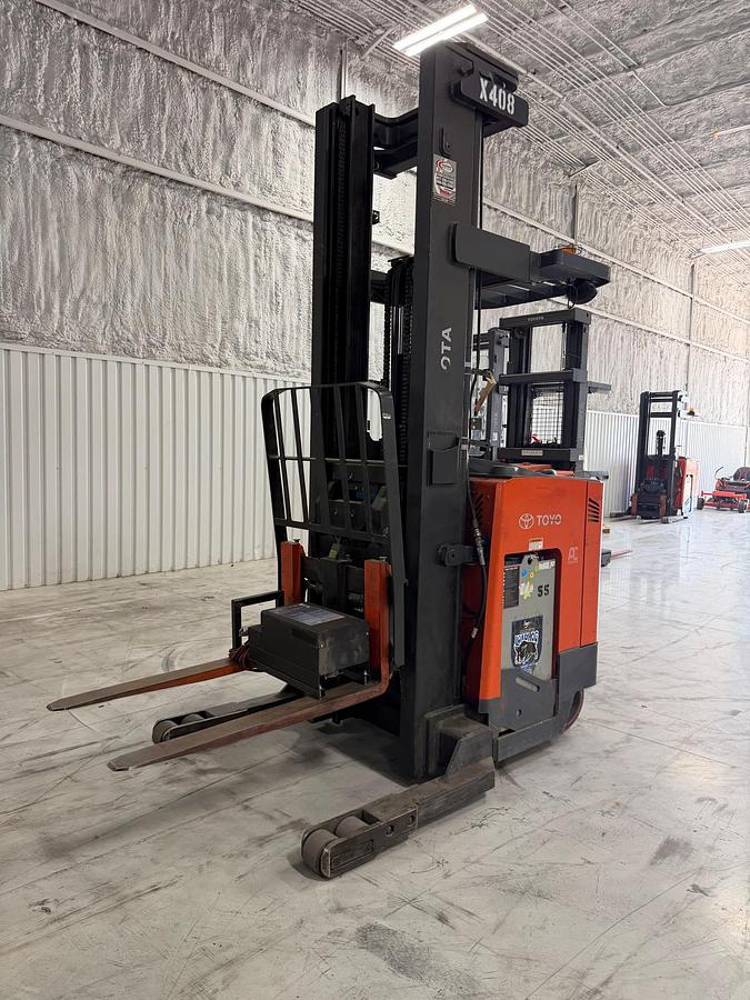 Used 2017 TOYOTA 9BRU18
