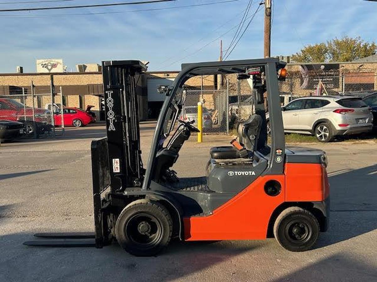 Used 2023 Toyota 8FDU25 5000LBS