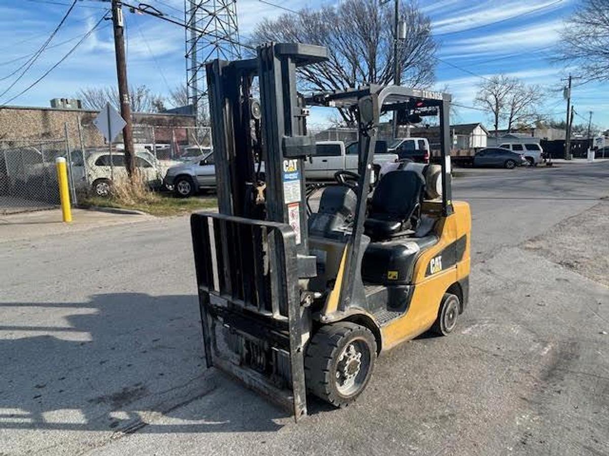 Used 2017 CAT 2C6000