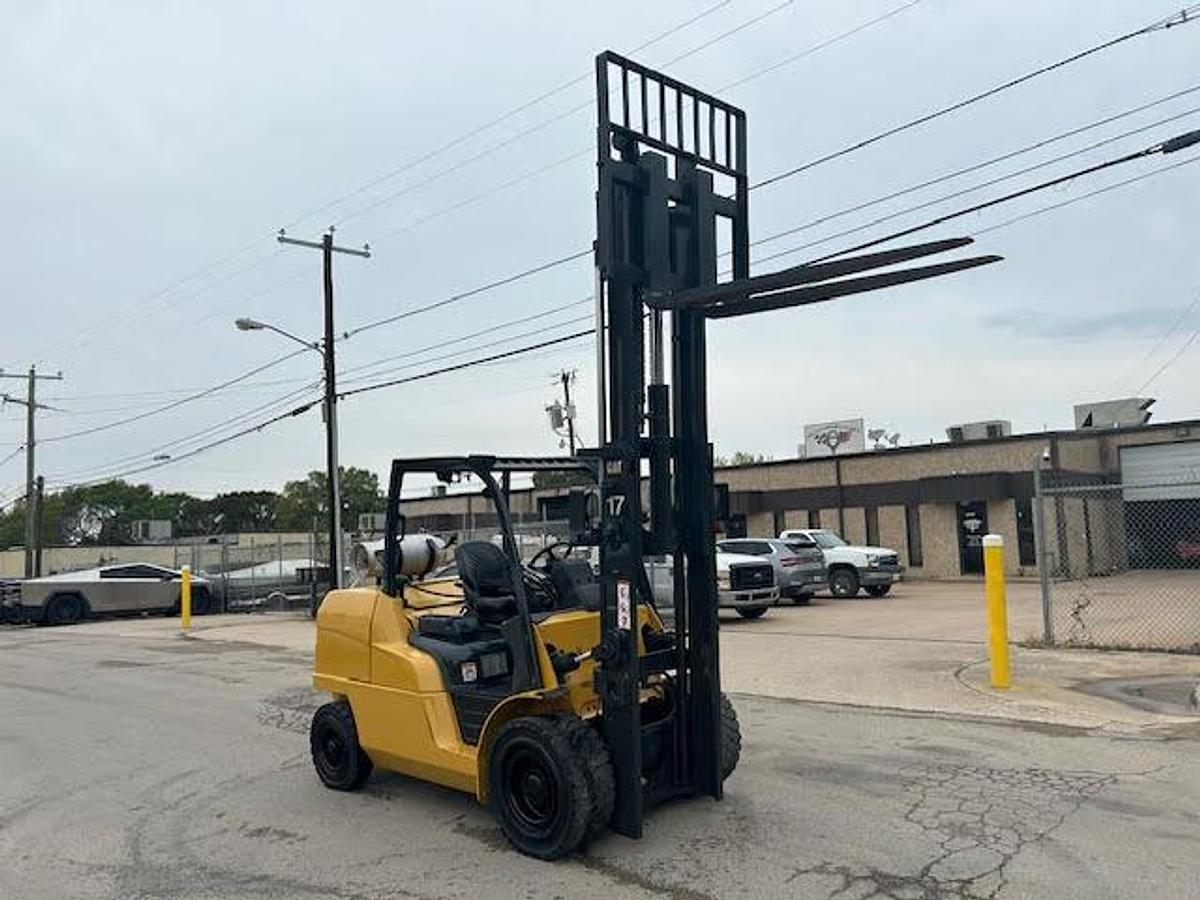 Used 2012 CAT P12000