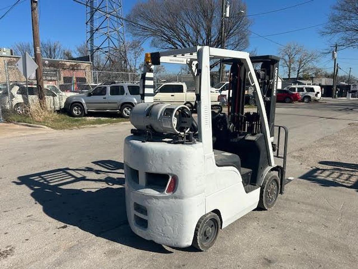 Used 2016 UniCarriers 5000LBS
