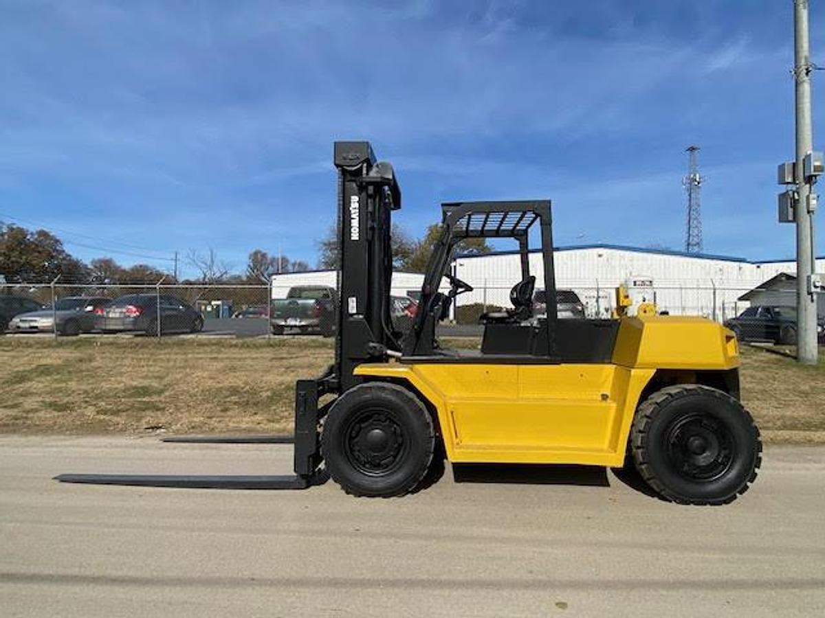 Used 2006 Komatsu FD100-7