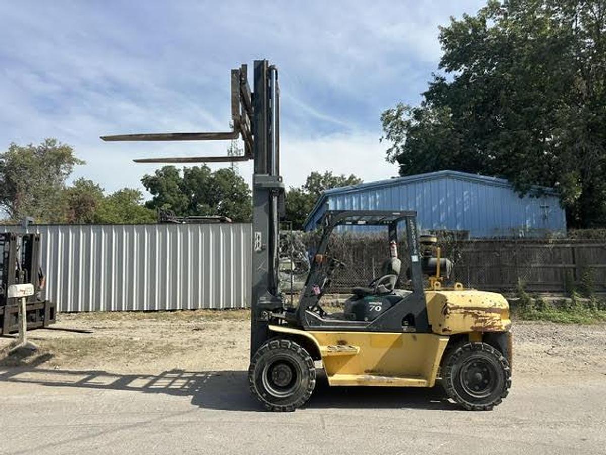 Used 2015 Komatsu FD70-10