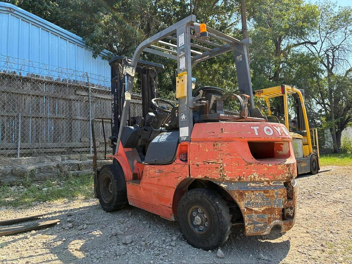 Used 2005 TOYOTA 7FGU25