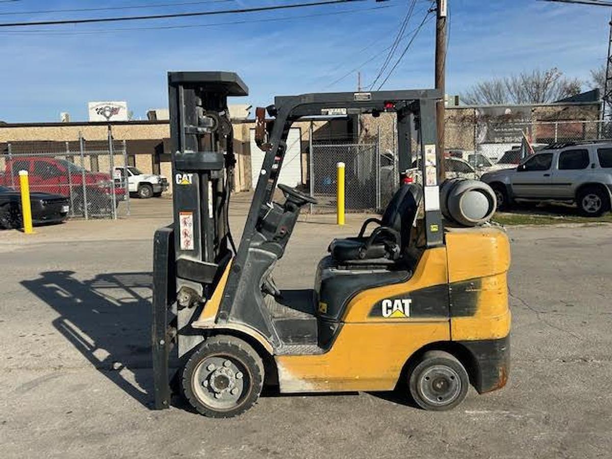 Used 2017 CAT 2C6000