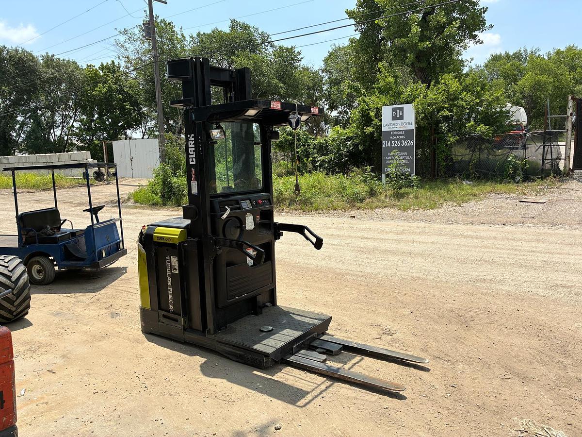Used 2014 CLARK OSX15