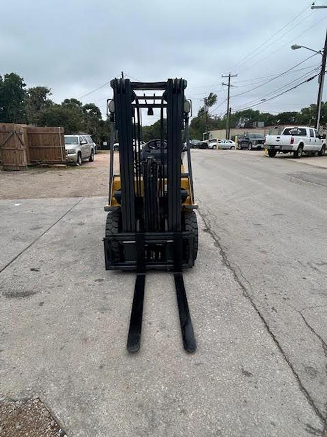 Used 2011 CAT 2P5000