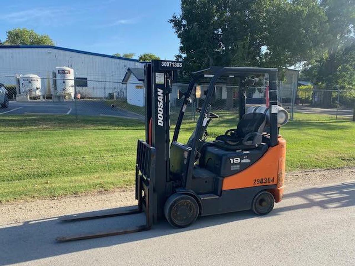 Used 2019 Doosan GC18S-5