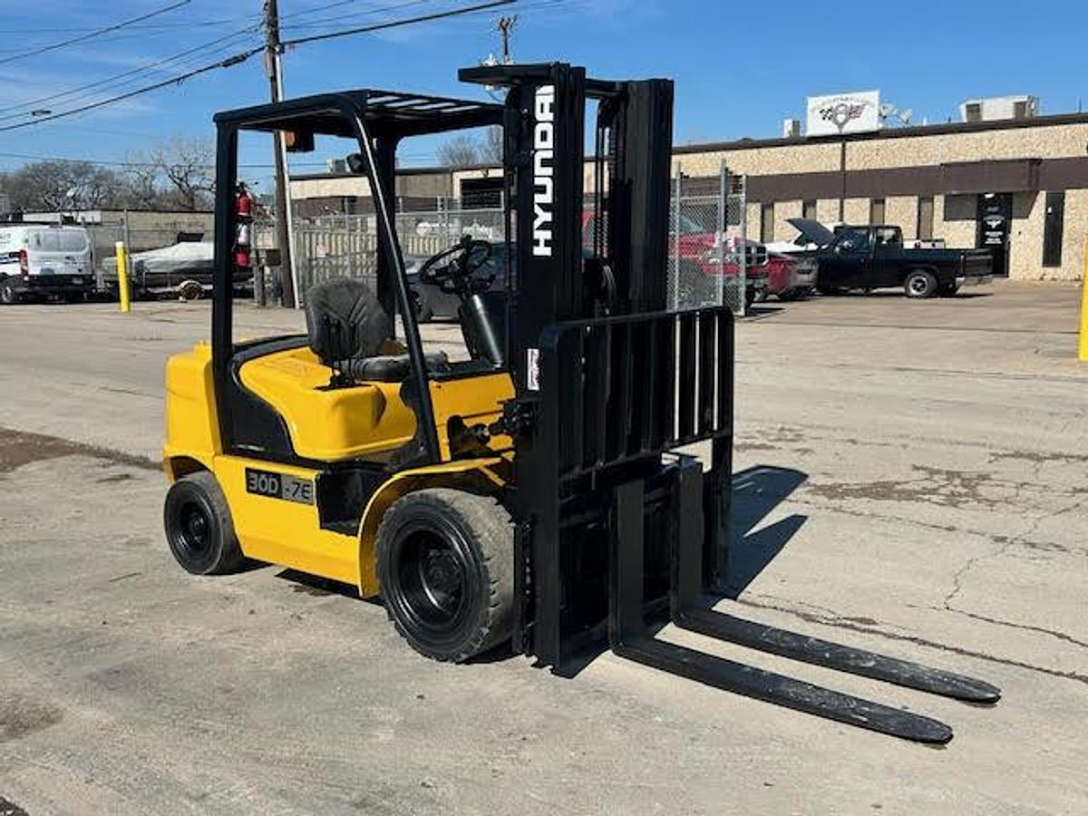 Used 2012 Hyundai 30D-7E