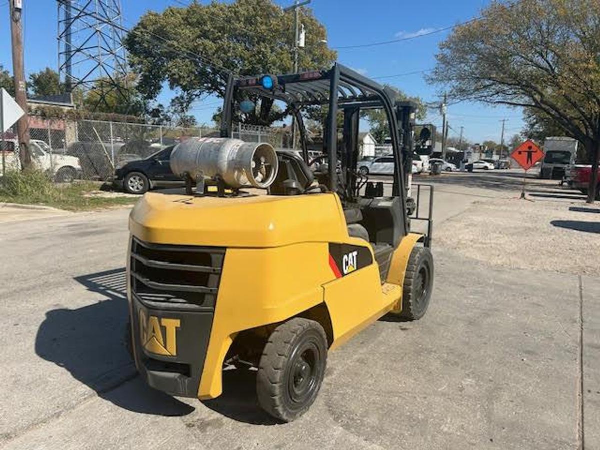 Used 2012 CAT P12000 NEWLY PAINTED