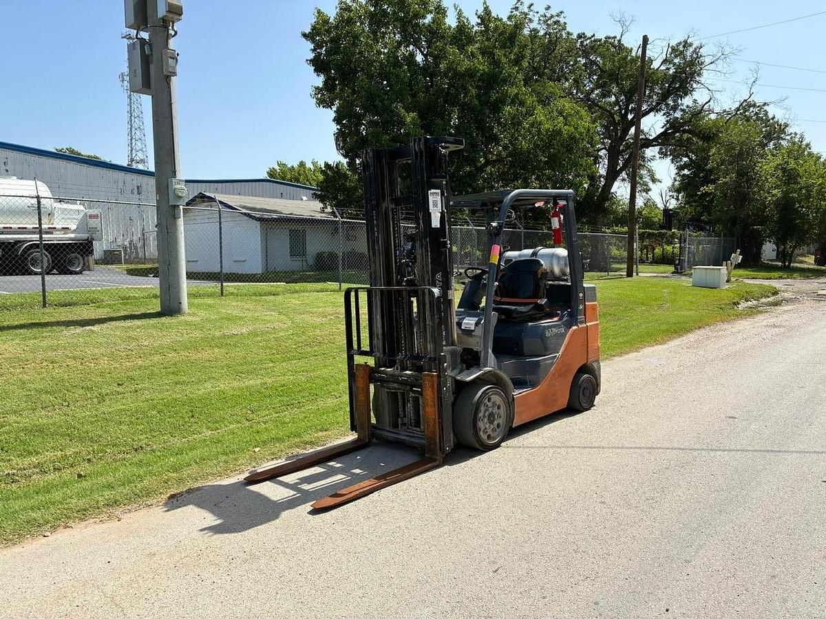 Used 2020 TOYOTA 8FGCU30