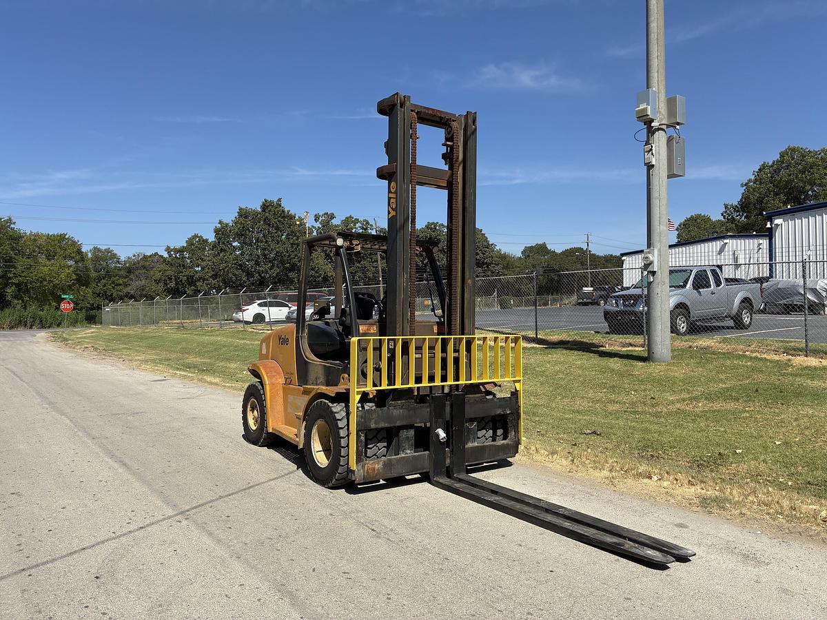 Used 2023 Yale GDP155VXNKBV148