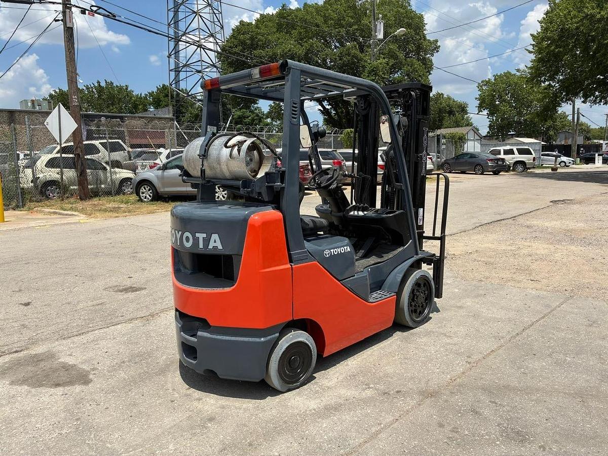 Used 2012 TOYOTA 8FGCU25