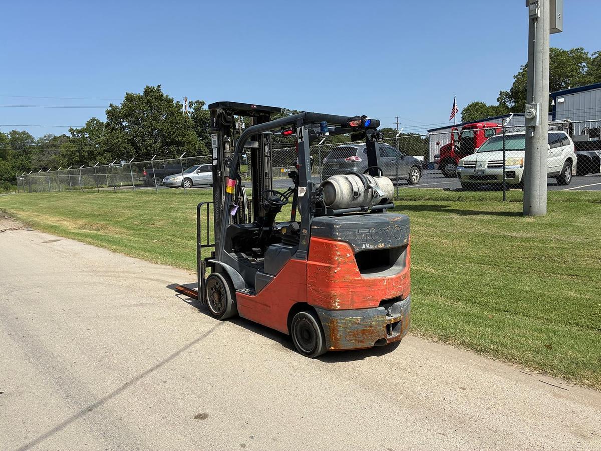 Used 2021 TOYOTA 8FGCU30