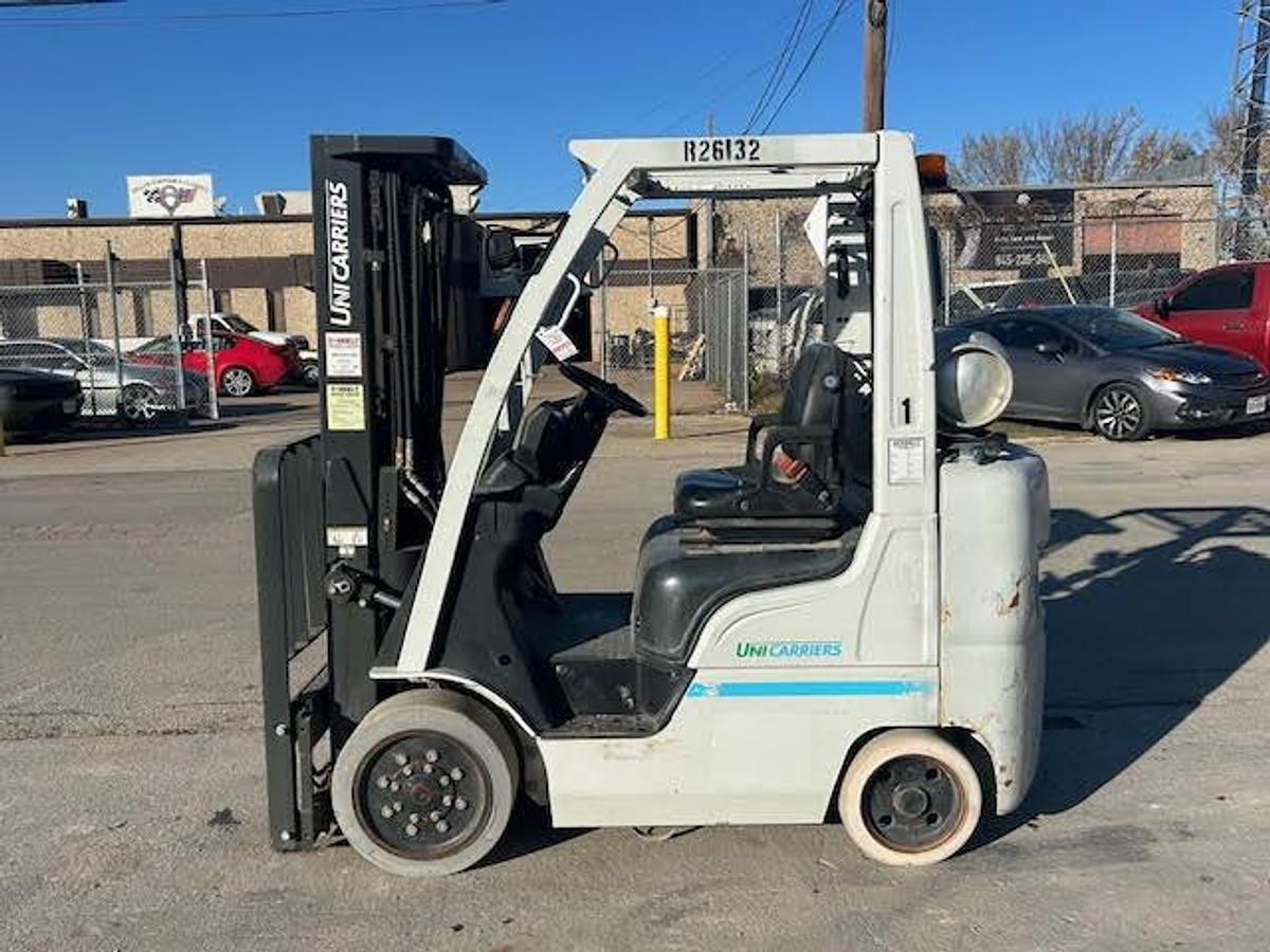 Used 2017 UniCarriers MCP1F2A25LV