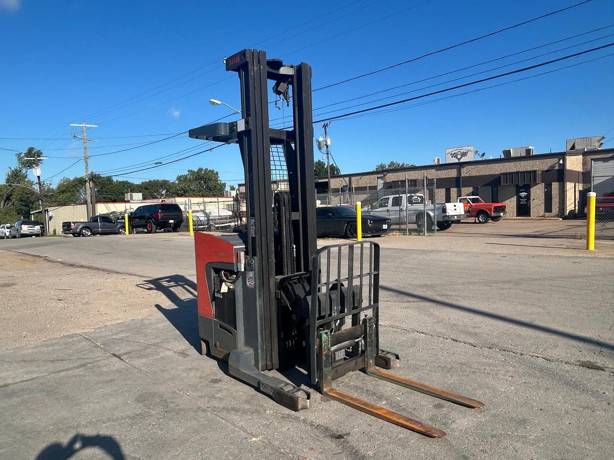 Used 2014 Toyota 8BRU18