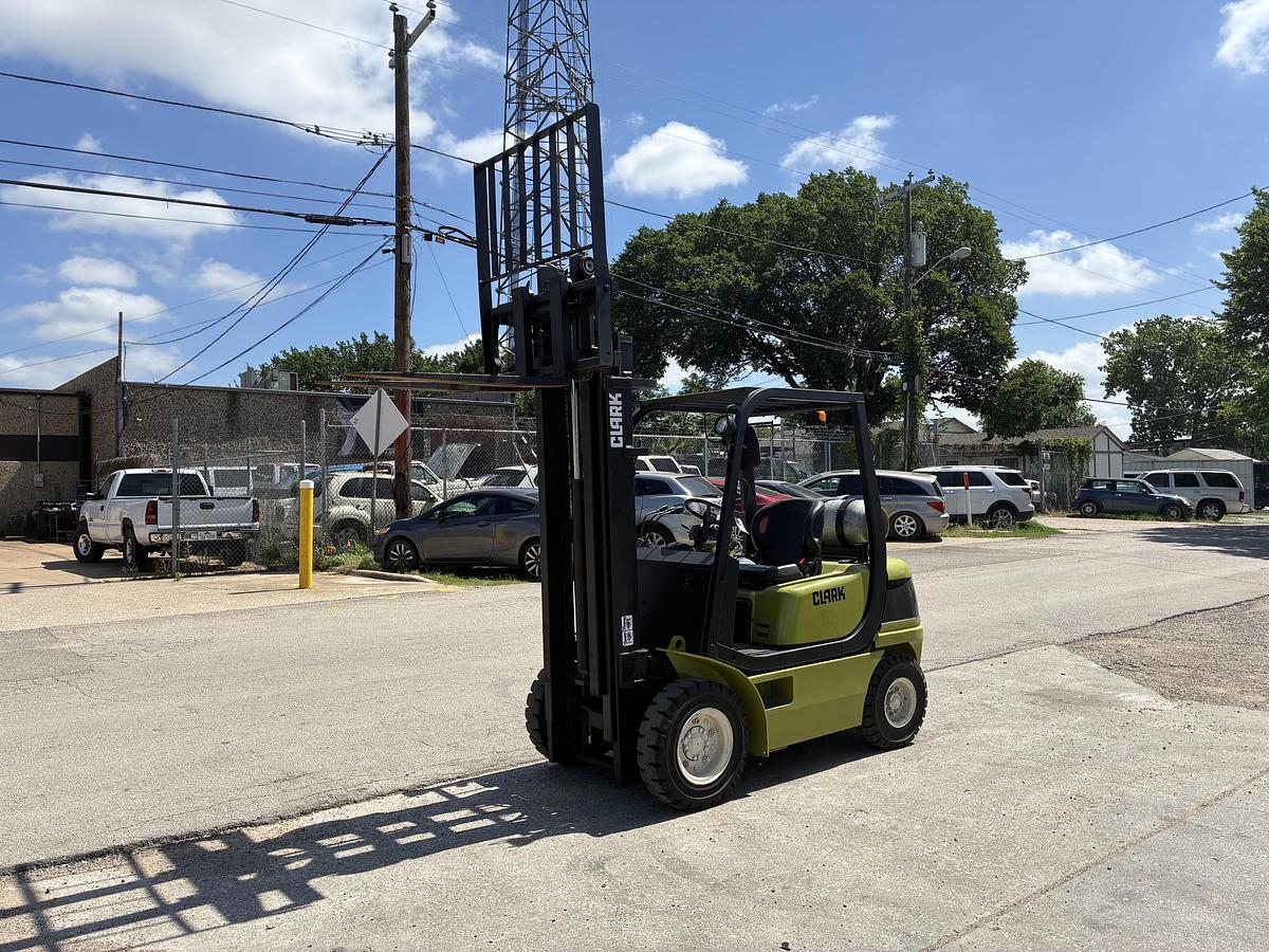 Used 2012 CLARK CQ25 5000LBS