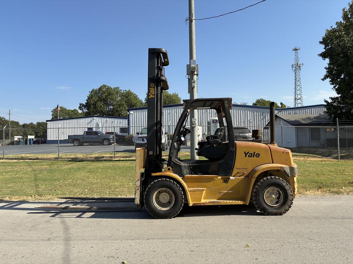 Used 2022 Yale GDP155VXNKBV148
