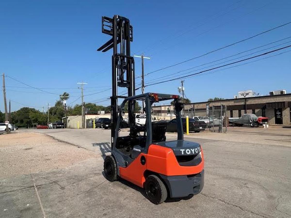 Used 2013 Toyota 8FDU30