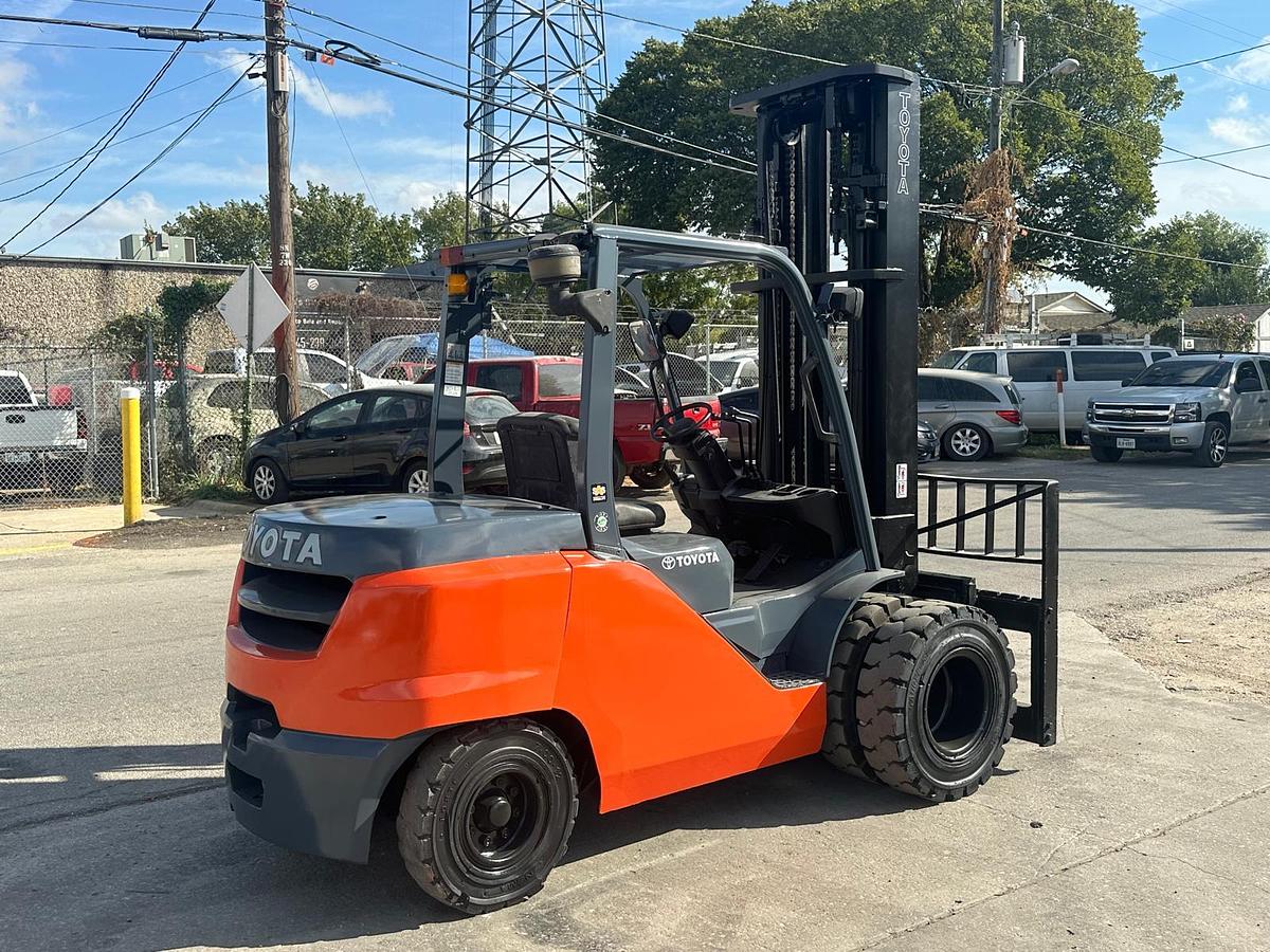 Used 2018 Toyota 8FD50U