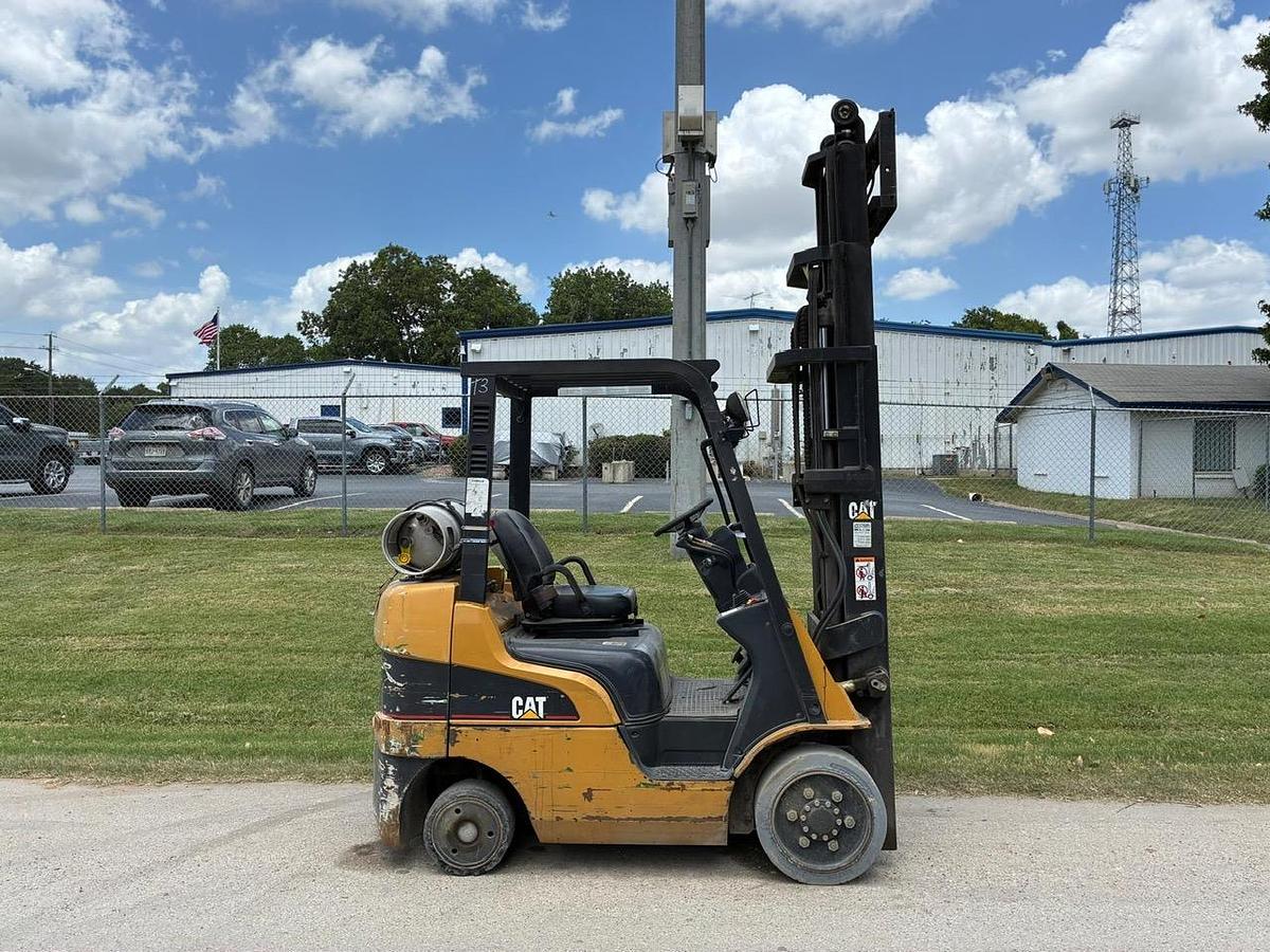Used 2007 CAT C5000