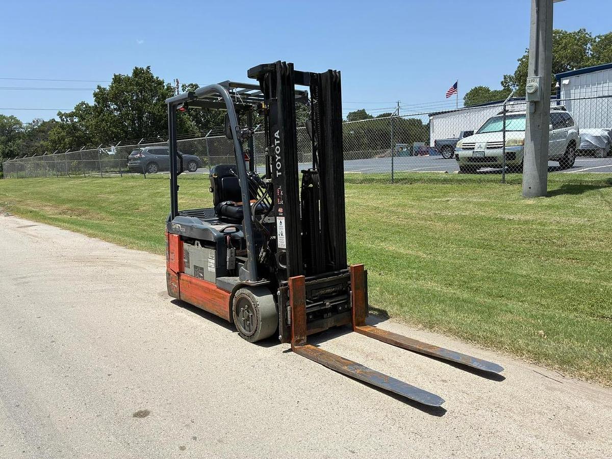 Used 2022 TOYOTA 8FBE20U