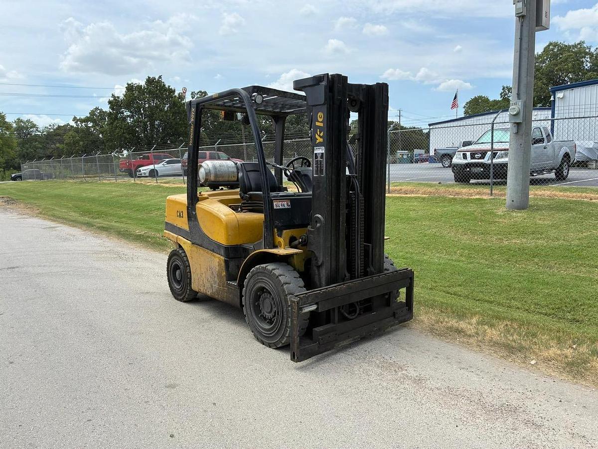 Used 2014 YALE GLP090VXNGAE090