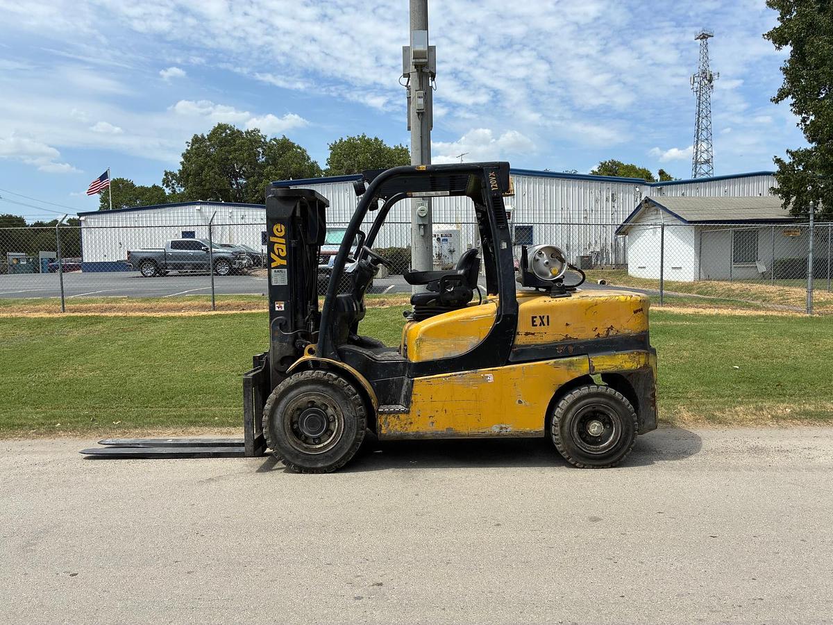 Used 2014 YALE GLP120VXNGHV088