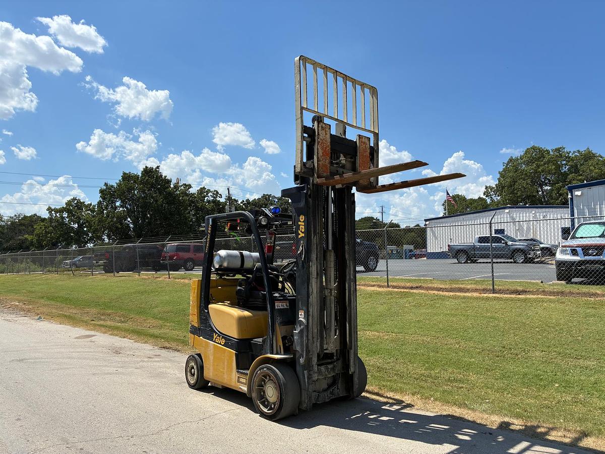 Used 2019 YALE GLC080VXNKAE094