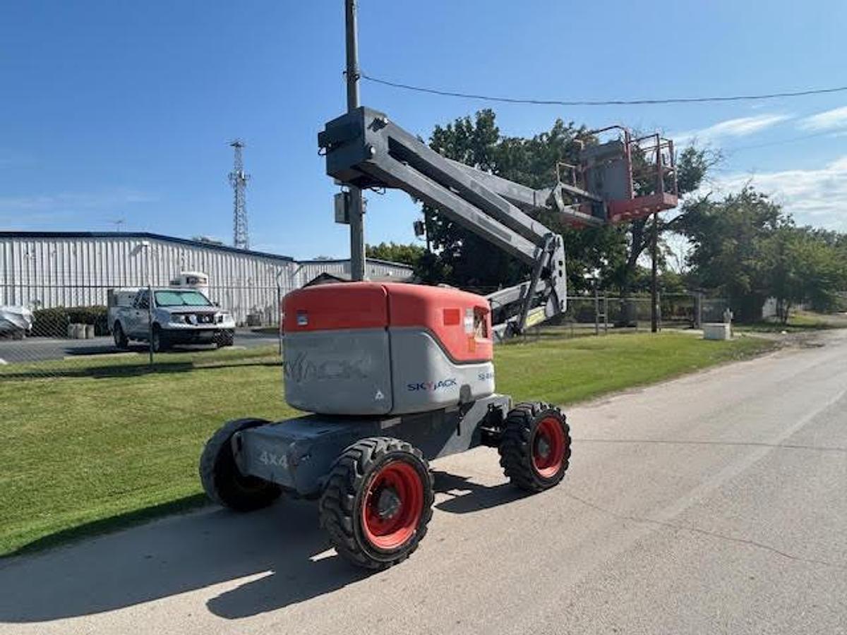 Used 2011 Skyjack SJ46AJ