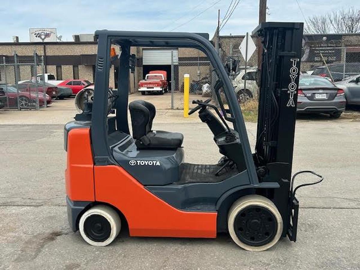 Used 2014 Toyota 8FGCU25